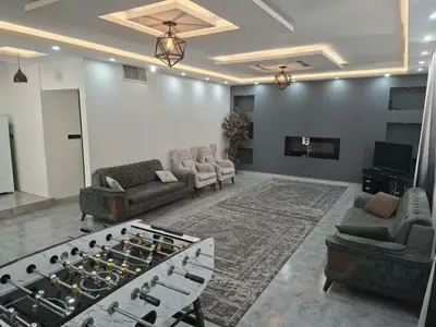 ویلا دوخوابه استخردار آبگرم قائم