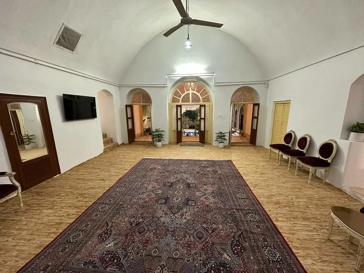 اقامتگاه سنتی خانه سبز - واحد vip