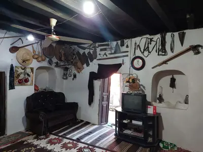 اقامتگاه سنتی درنیکا - واحد اندرونی