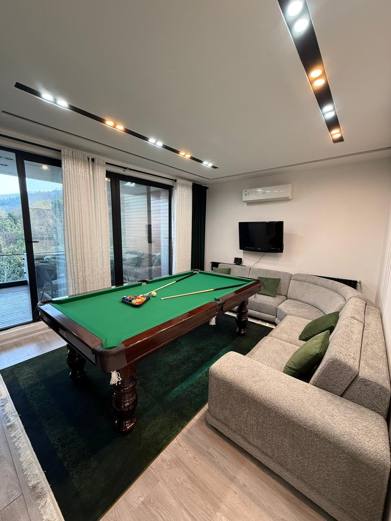 ویلا سه خوابه جنگلی استخردار آبگرم شایان