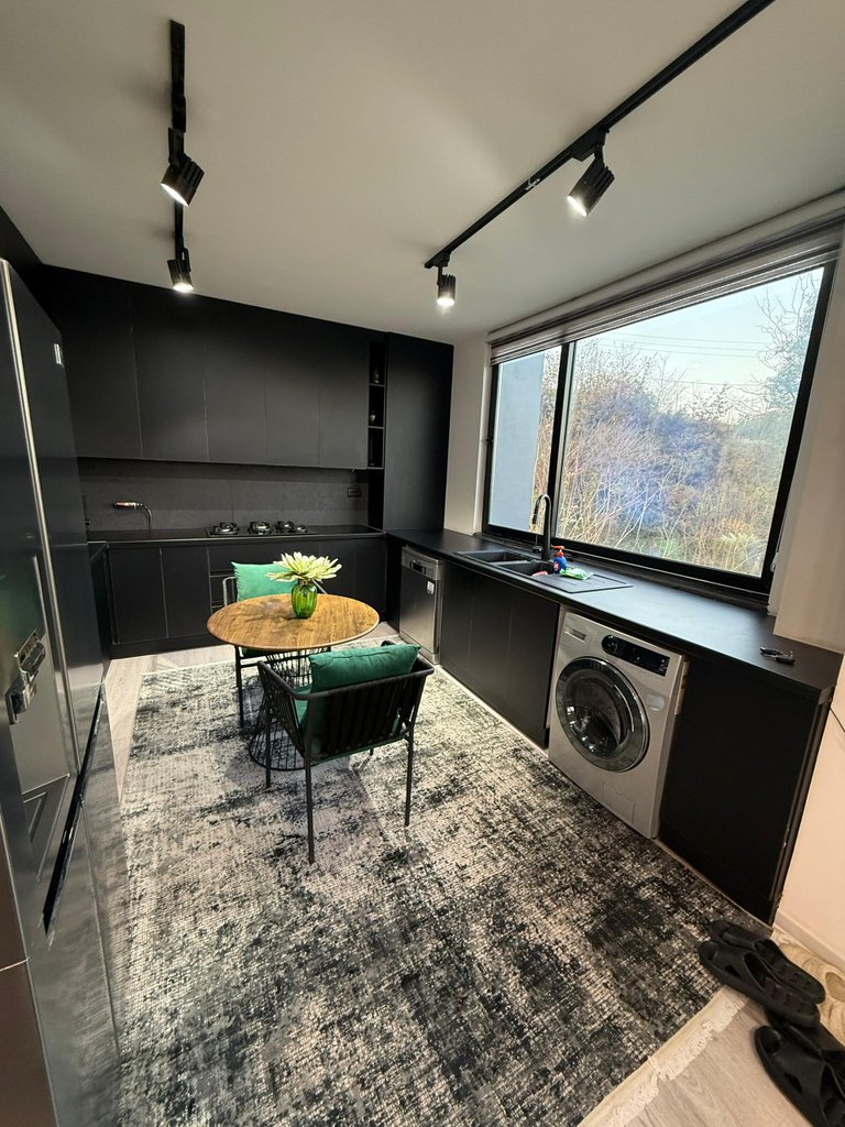 ویلا سه خوابه جنگلی استخردار آبگرم شایان