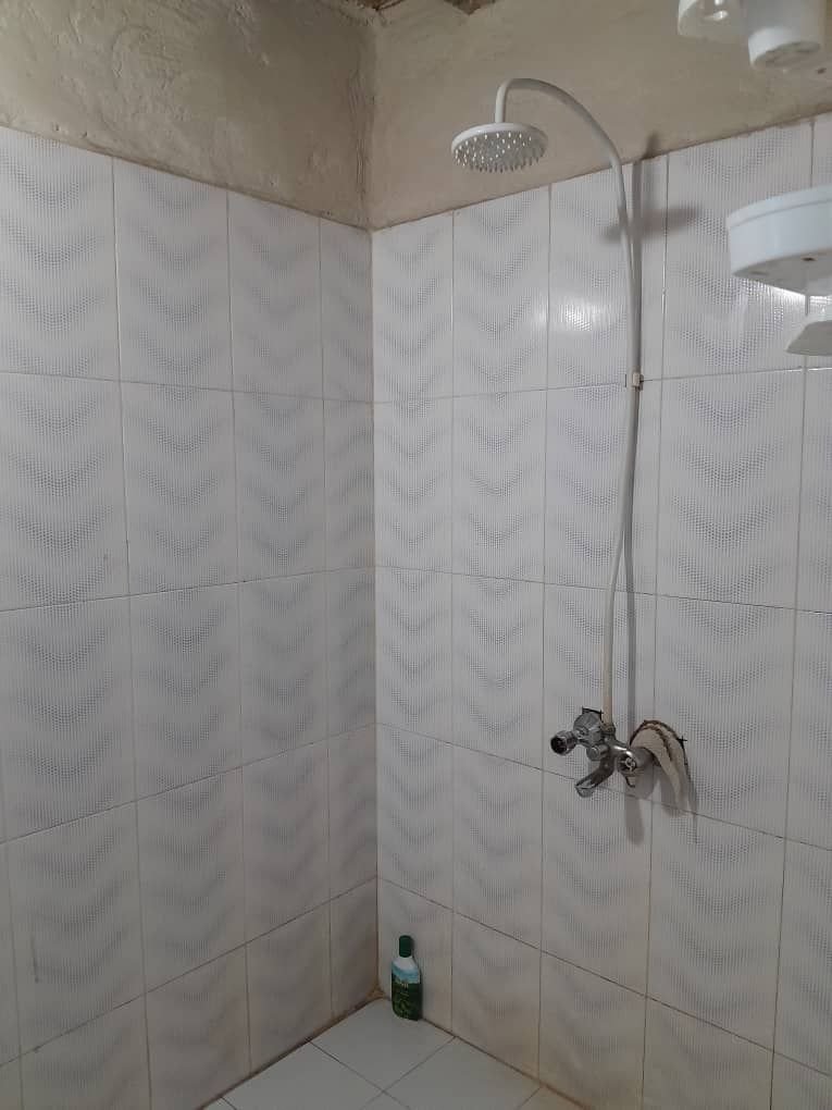 یک خوابه شریفه