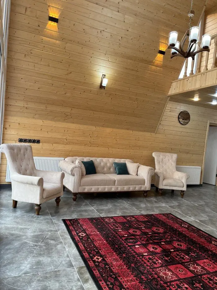 کلبه دوخوابه سوئیسی بردیا 1 - نمای مبلمان