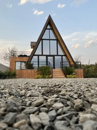 کلبه دوخوابه سوئیسی بردیا 1