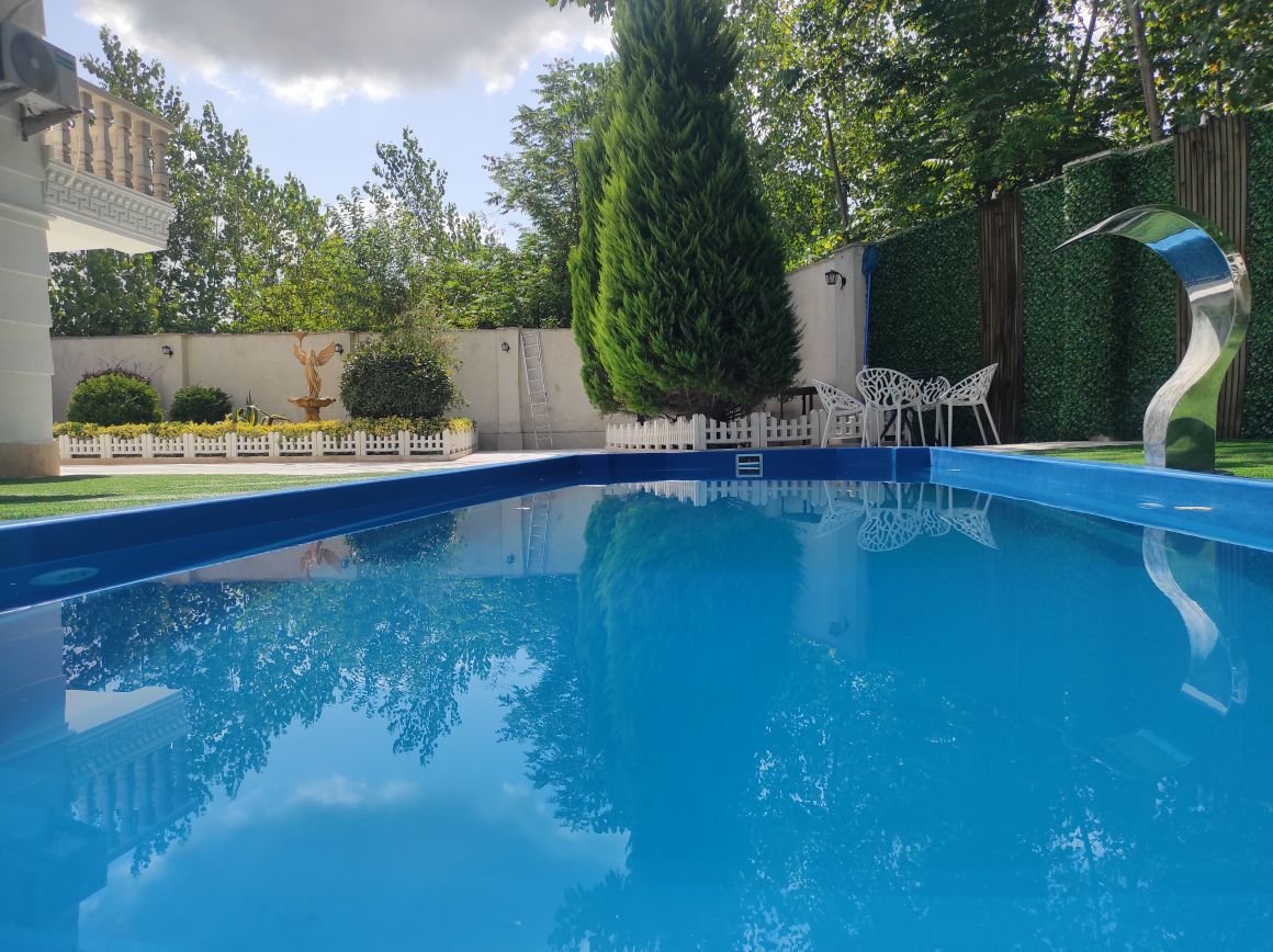 سه خوابه استخردار شادو