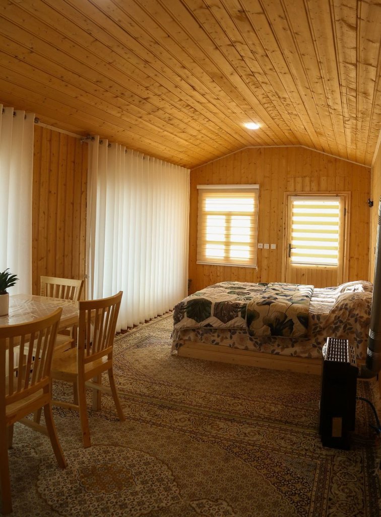 فلت چوبی امیرحسین