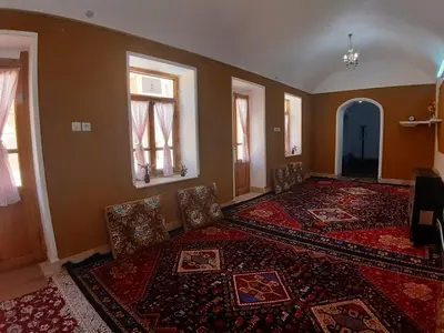 اقامتگاه سنتی ماه صنم - واحد بهراد