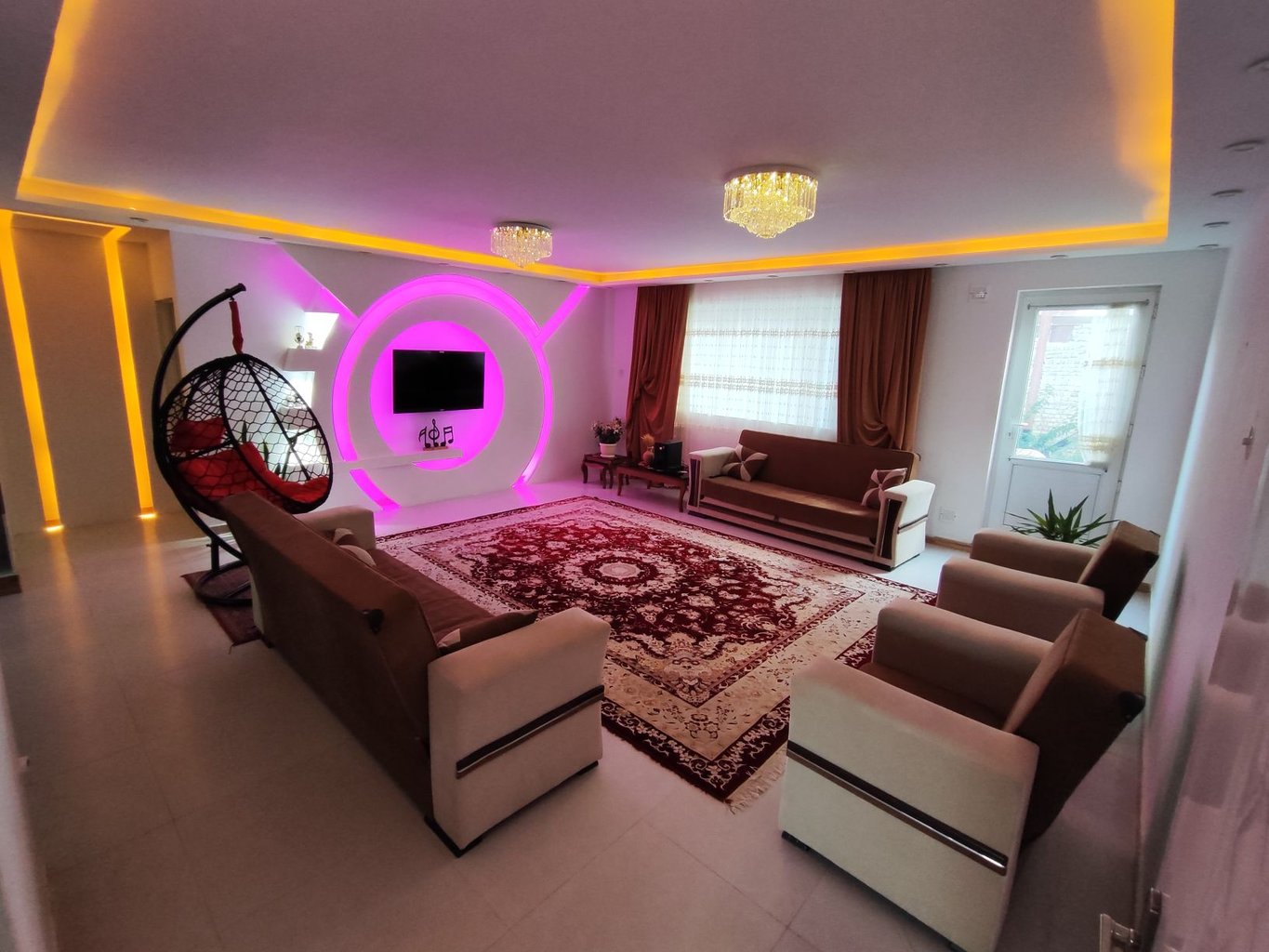 ویلا دوخوابه کریمی 2 - تصویر اصلی 