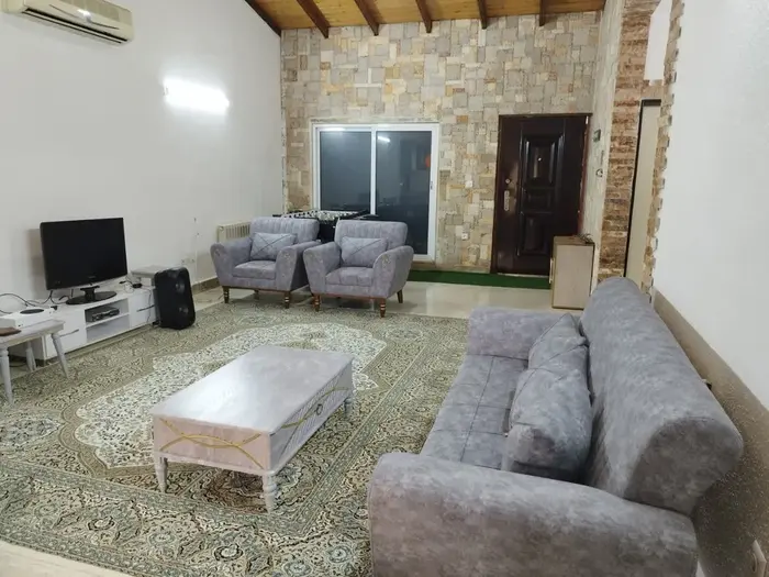 ویلا سه خوابه استخردار آبگرم محسن 1