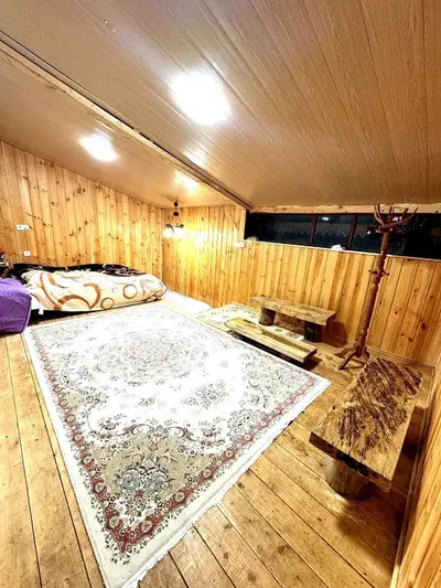 کلبه یک خوابه چوبی صنوبر