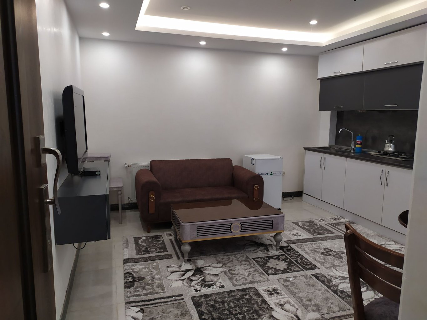 آپارتمان آنیل - واحد 2