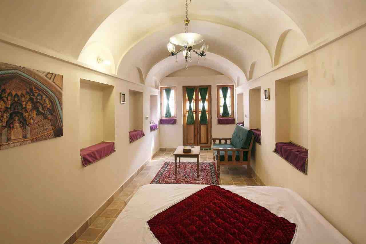 اقامتگاه سنتی خانه ادیب - واحد دوتخته ۲