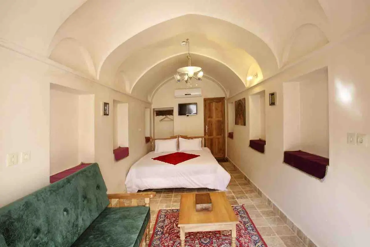 اقامتگاه سنتی خانه ادیب - واحد دوتخته ۱