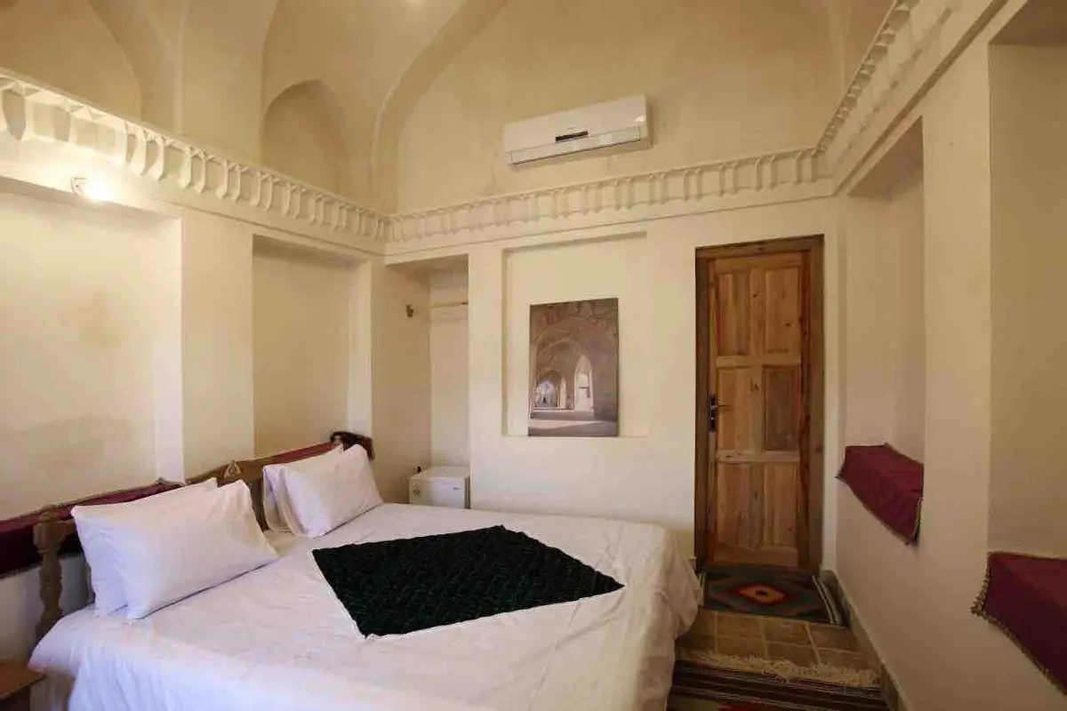 اقامتگاه سنتی خانه ادیب - واحد دابل ۱