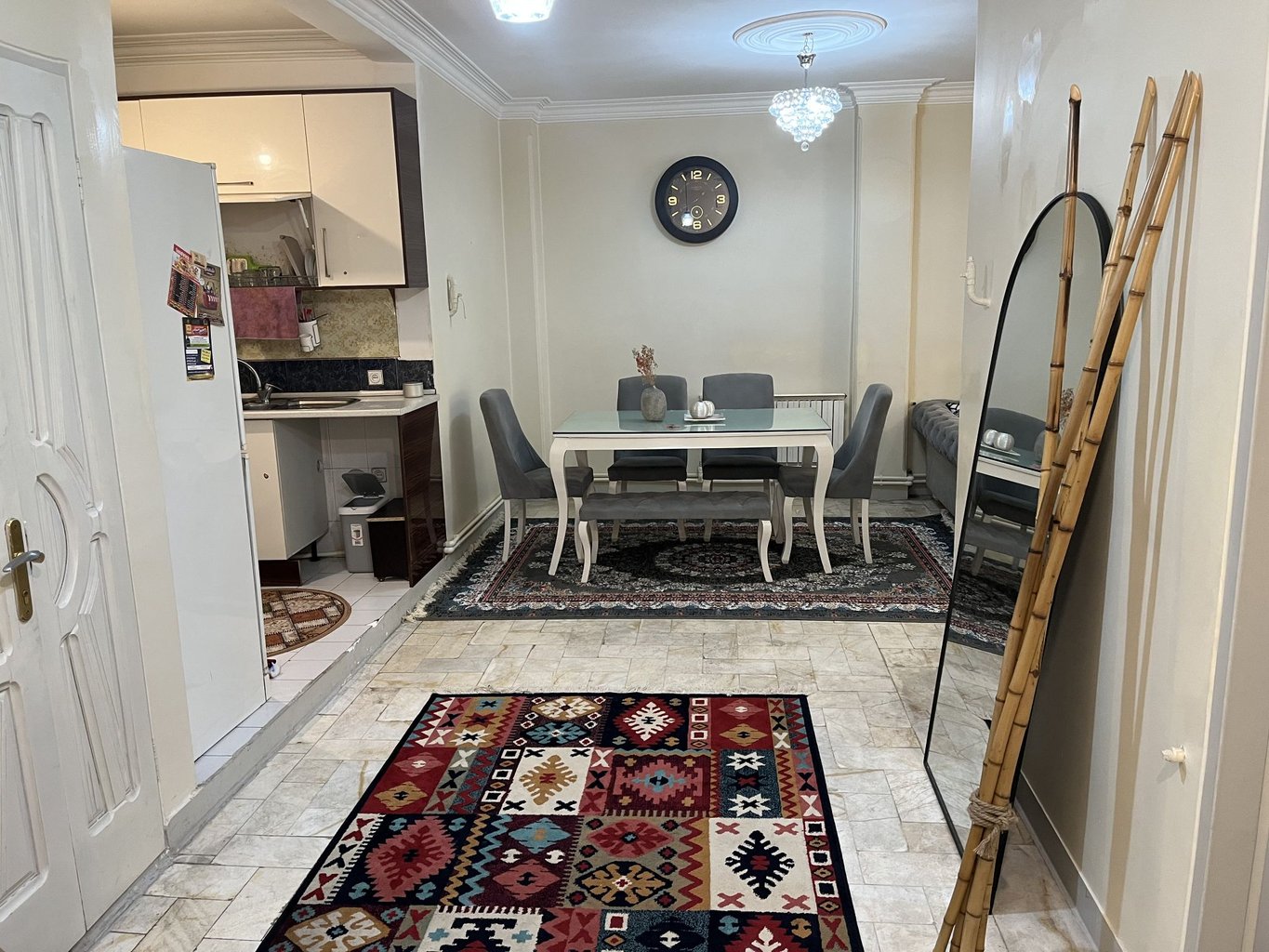 آپارتمان دوخوابه عبدی پاسداران