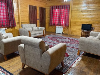 کلبه یک خوابه چوبی کلارا