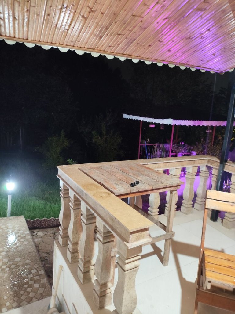 یک خوابه جنگلی نمناک