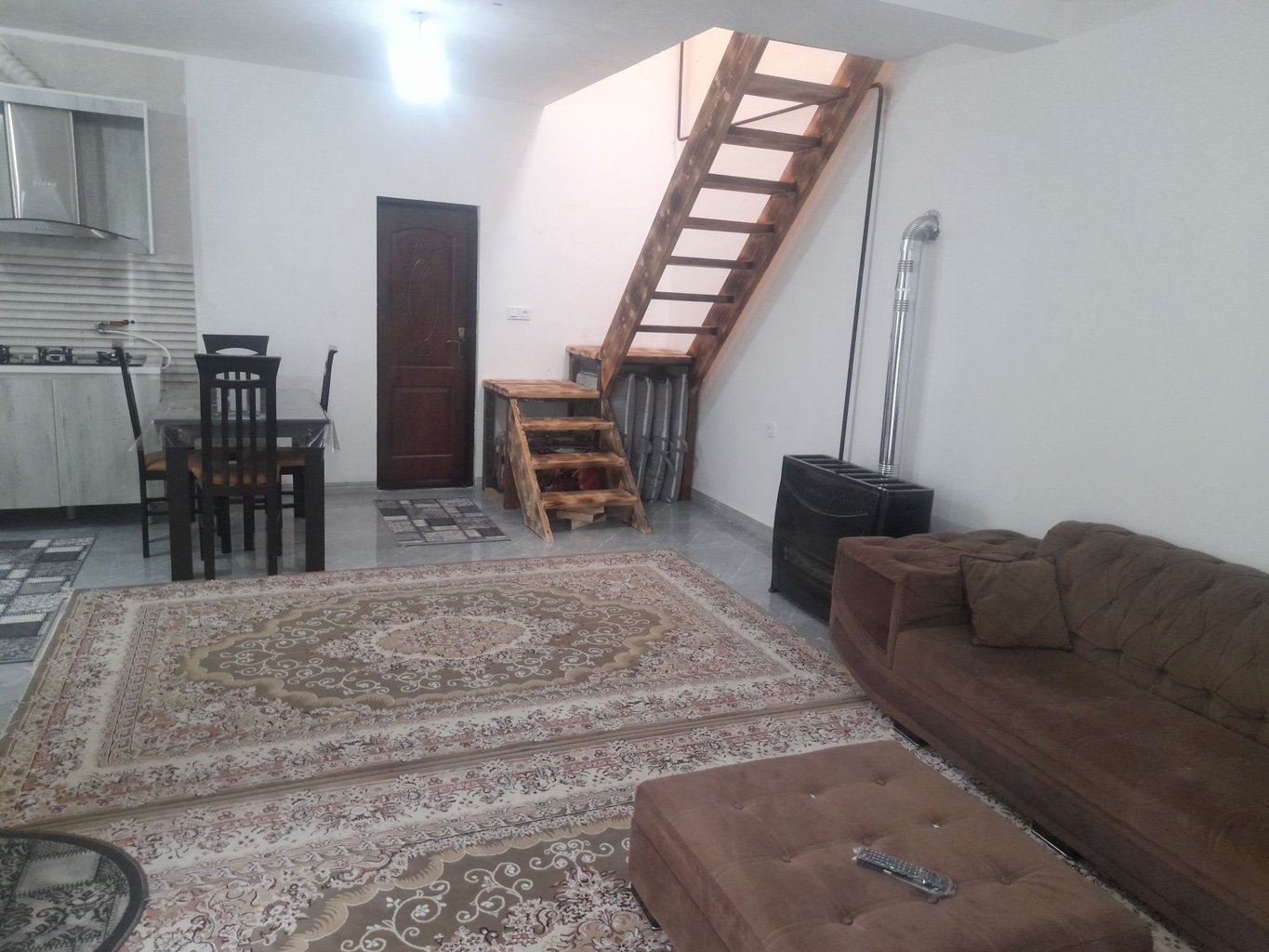 ویلا یک خوابه جنگلی بهنام