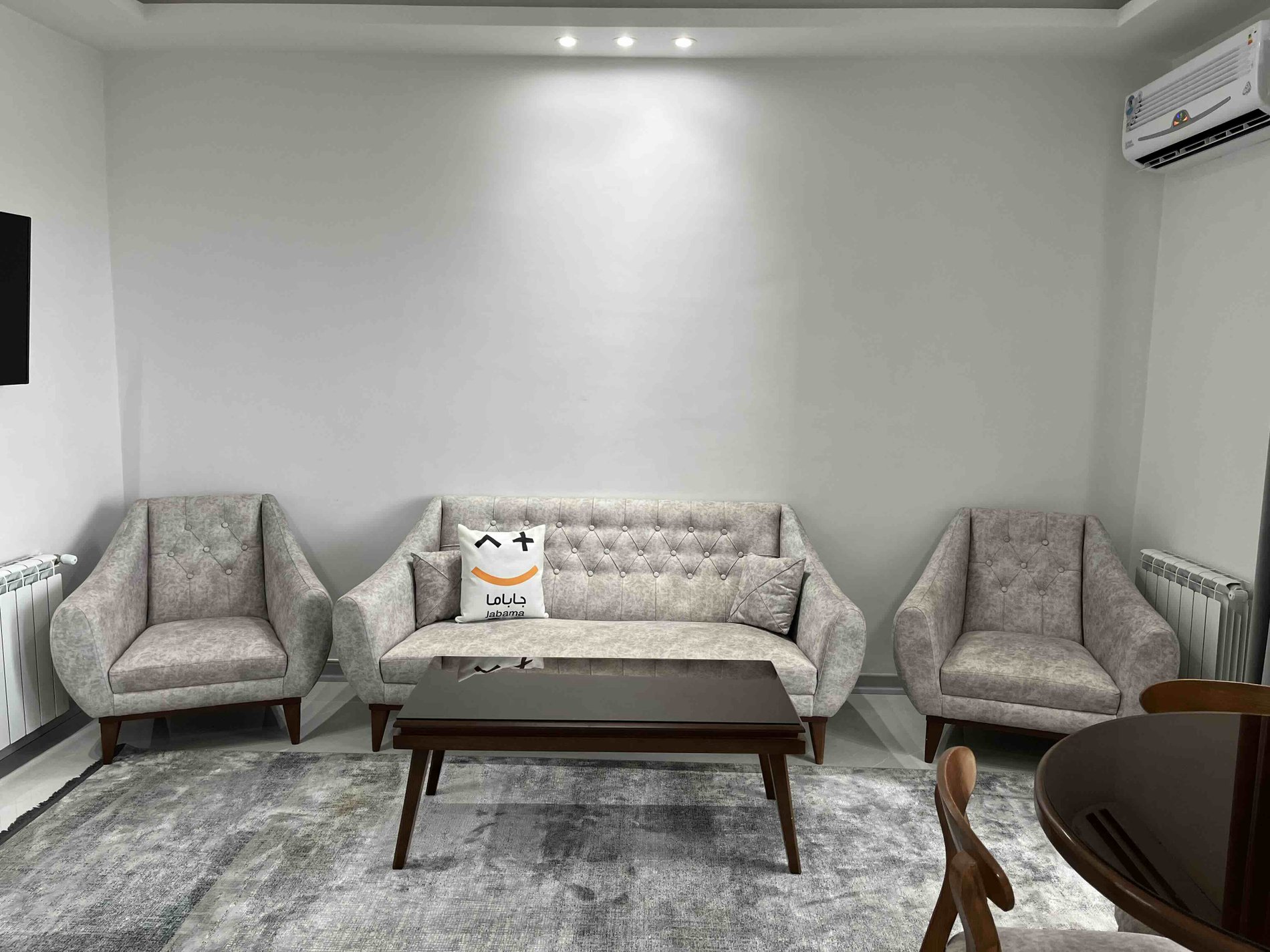 آپارتمان یک خوابه شن های طلایی ۳