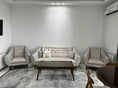 آپارتمان یک خوابه شن های طلایی ۳