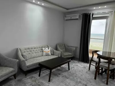 آپارتمان یک خوابه شن های طلایی ۳