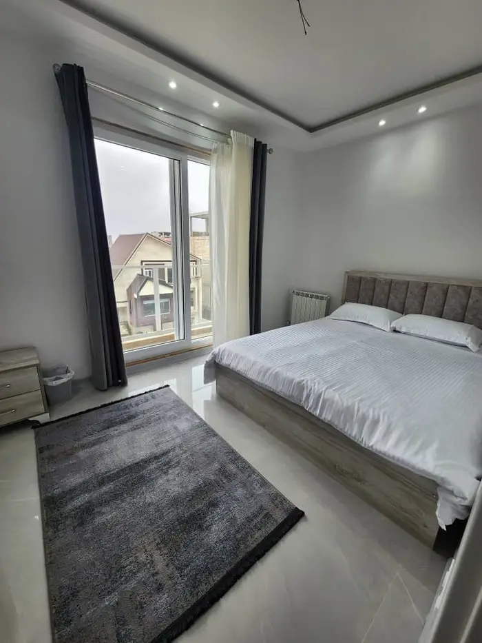 آپارتمان یک خوابه شن های طلایی 1