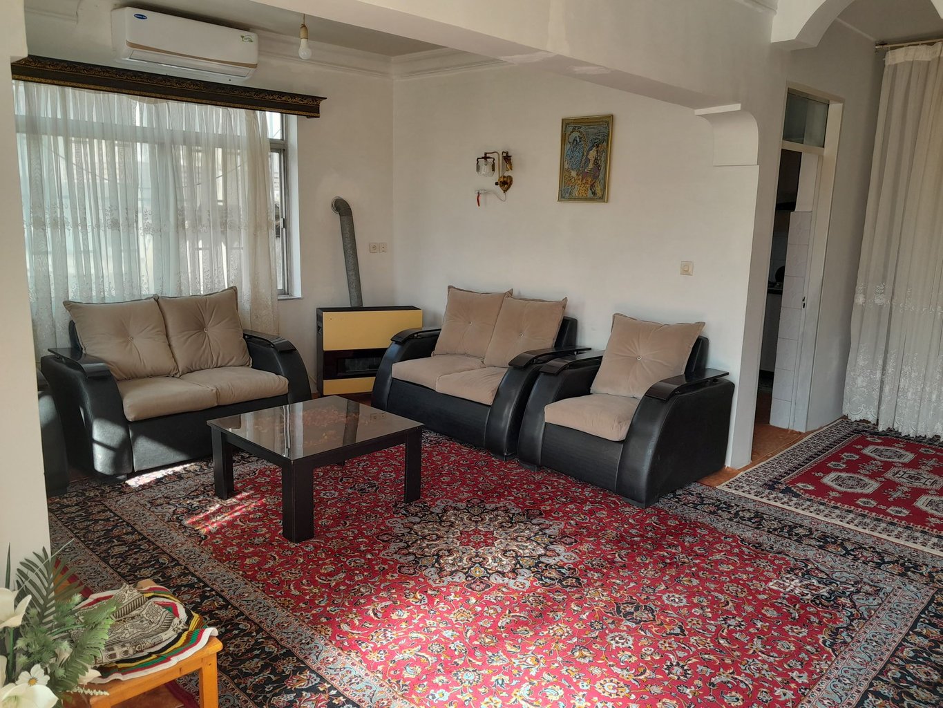 ویلا یک خوابه روستایی رنجی - هال