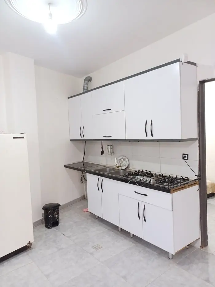 سوئیت یک خوابه باغ درختی