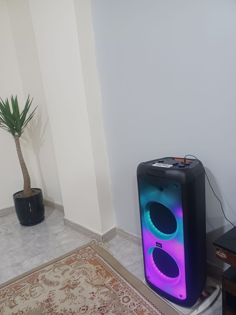 یک خوابه باغ درختی