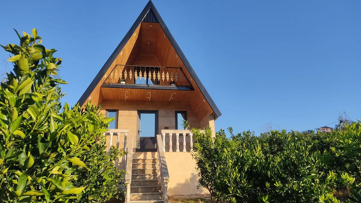 کلبه یک خوابه باران سیادرکا - نمای ظاهری کلبه