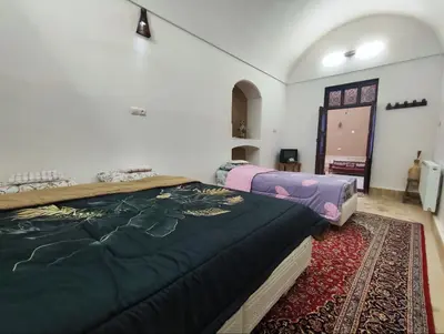 بومگردی چهارمنار - واحد رویا