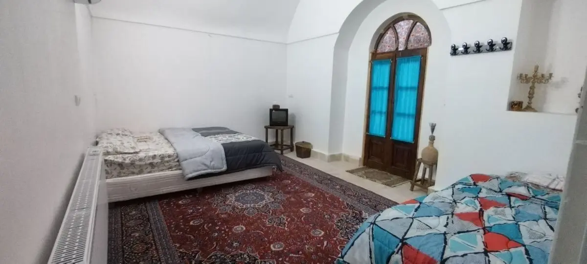 بوم گردی چهارمنار - واحد ترنم