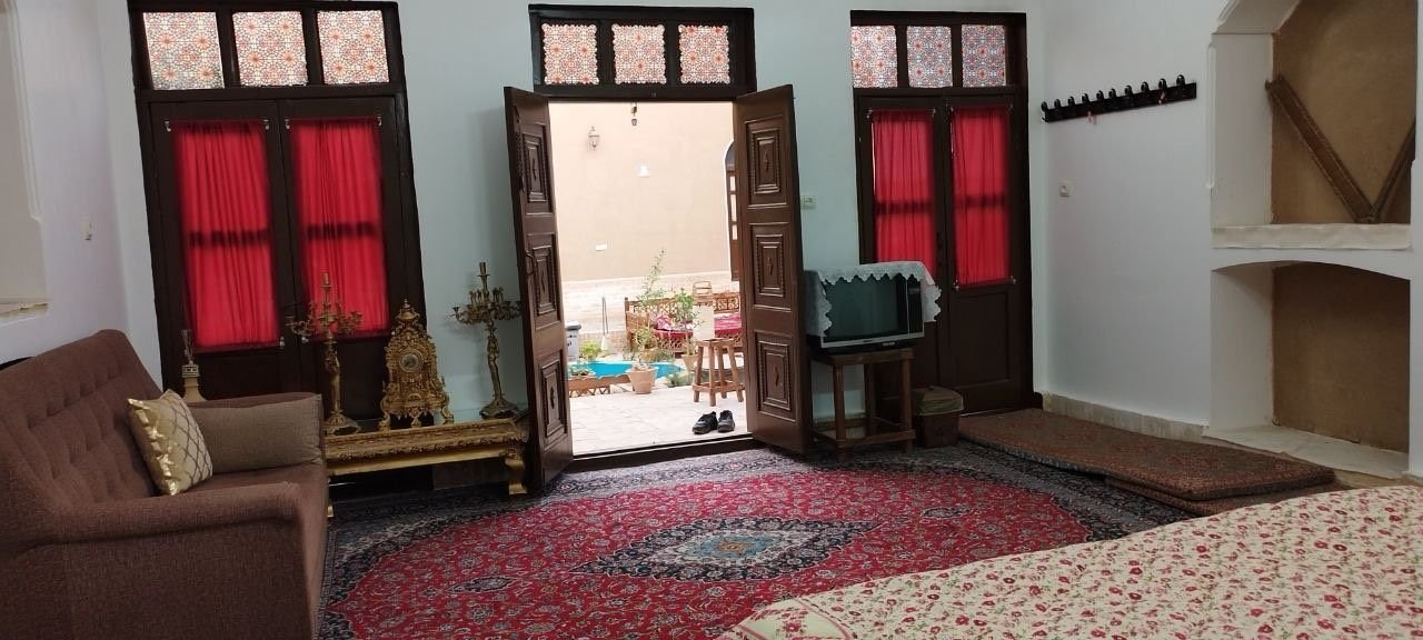 بوم گردی چهارمنار - واحد ترمه