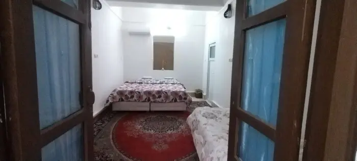 بوم گردی چهارمنار - واحد نارنج