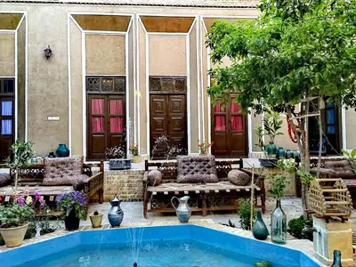 بومگردی چهارمنار - واحد خاطره