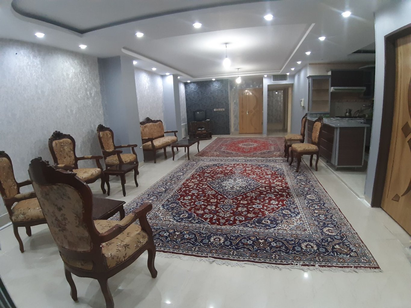 سه خوابه آفتاب طلایی