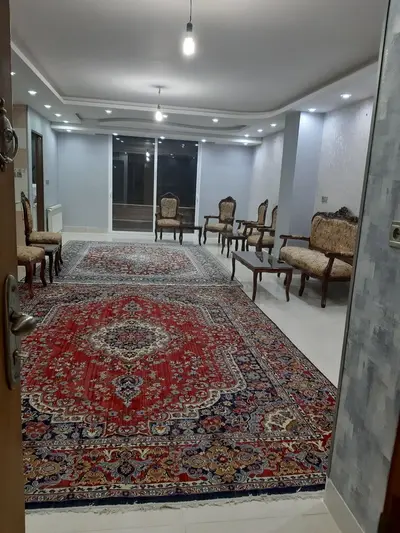 آپارتمان سه خوابه آفتاب طلایی