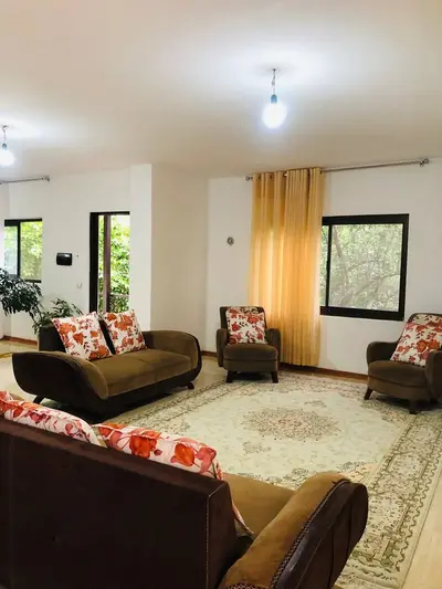 آپارتمان دوخوابه زرافشان