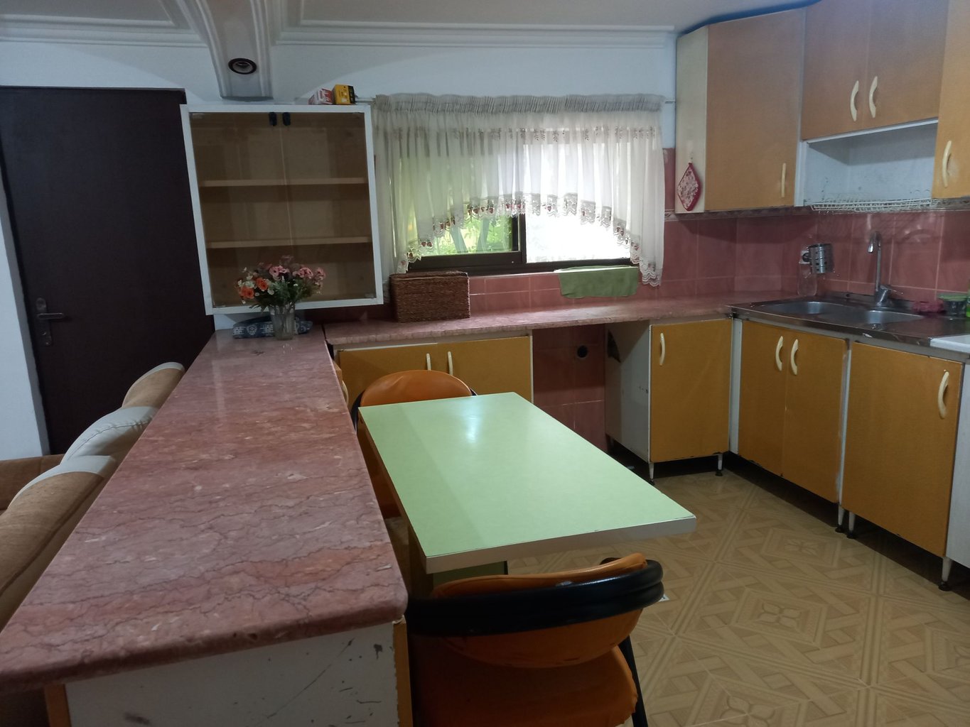 یک خوابه داودی