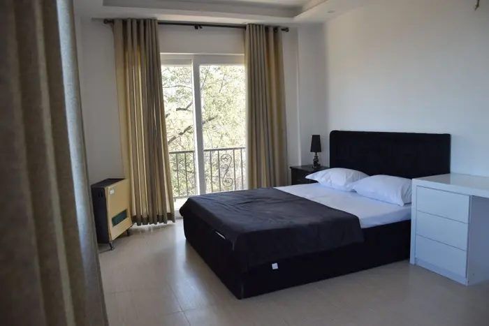 ویلا سه خوابه دوبلکس ساحلی لوتکا - اتاق خواب اول