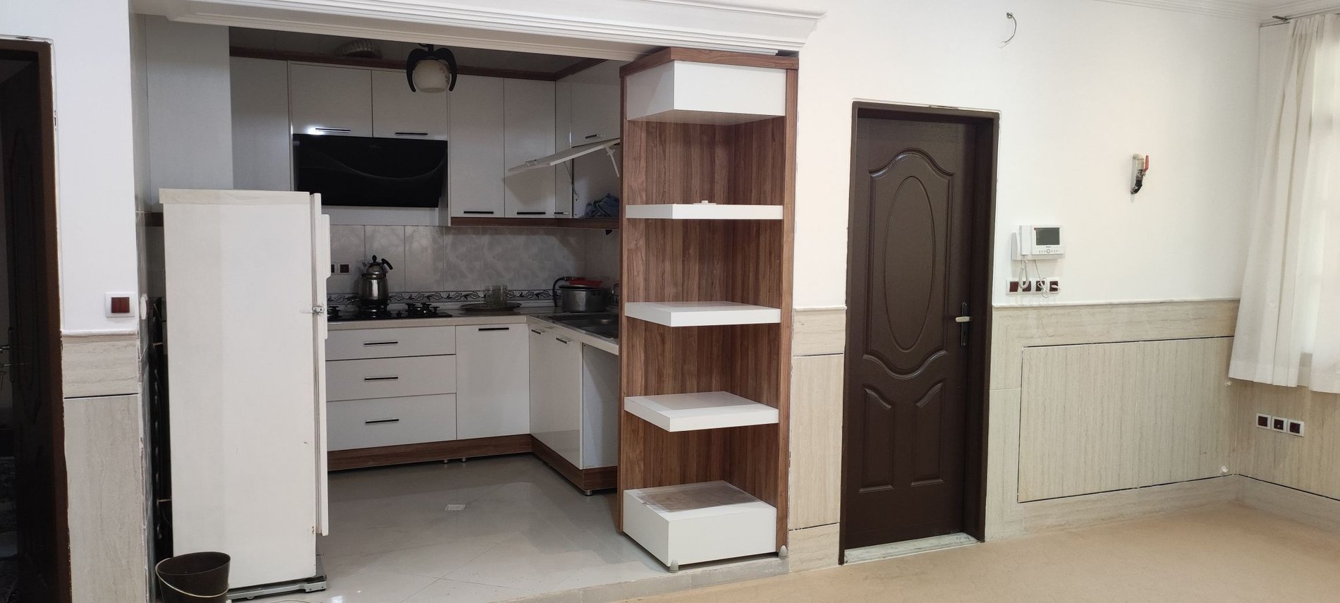 یک خوابه گلاب کوهستان