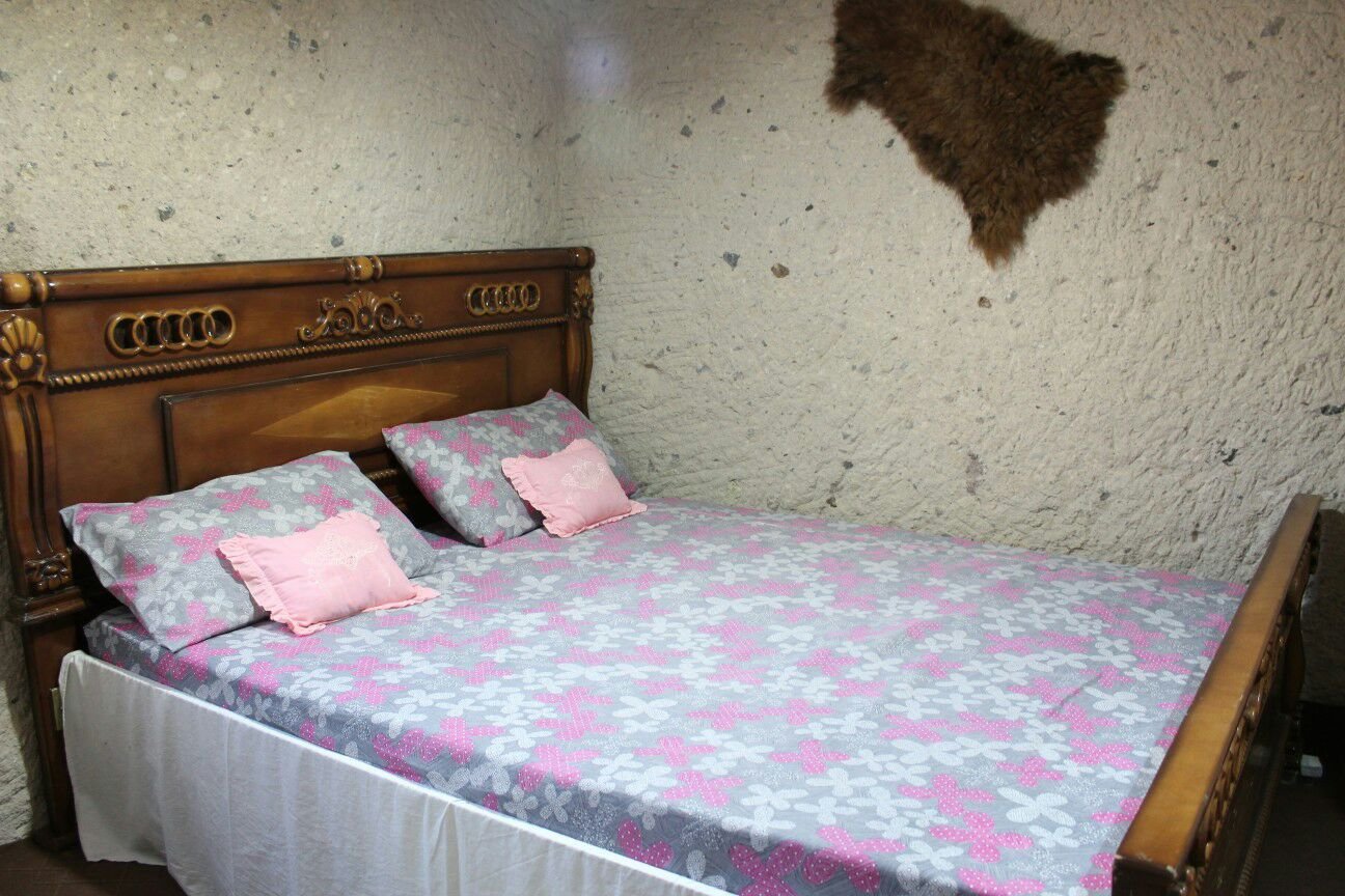 سوئیت یک خوابه صخره سوین - اتاق خواب