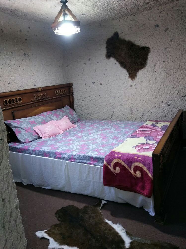 یک خوابه صخره سوین