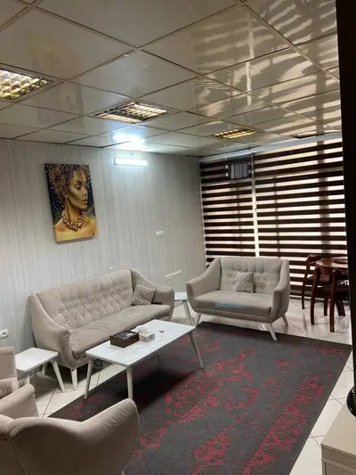 آپارتمان یک خوابه انقلاب 2