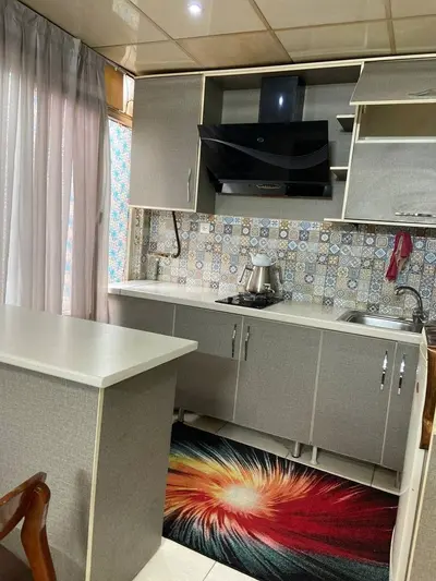 آپارتمان یک خوابه انقلاب 2