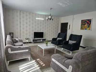 آپارتمان دوخوابه کیانا 3