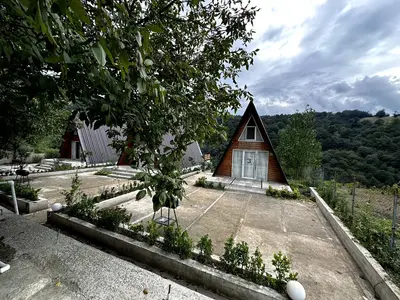 کلبه دوخوابه ریندر واحد 1