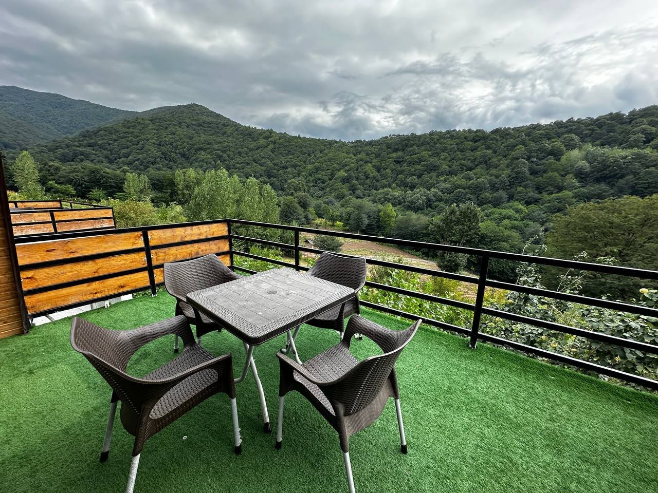 دوخوابه سوئیسی ریندر واحد ۳