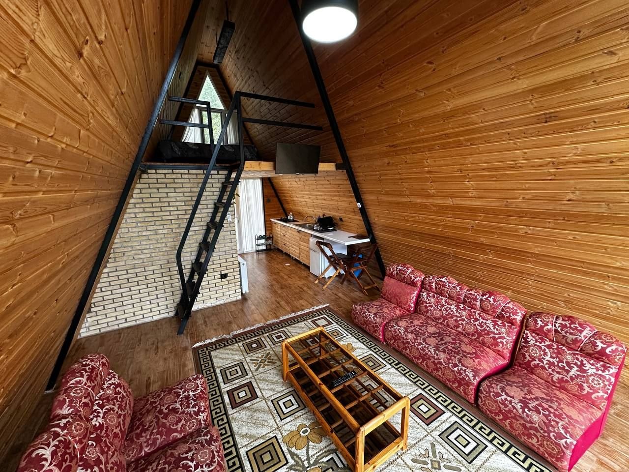 یک خوابه سوئیسی  جکوزی دار ریندر واحد ۲