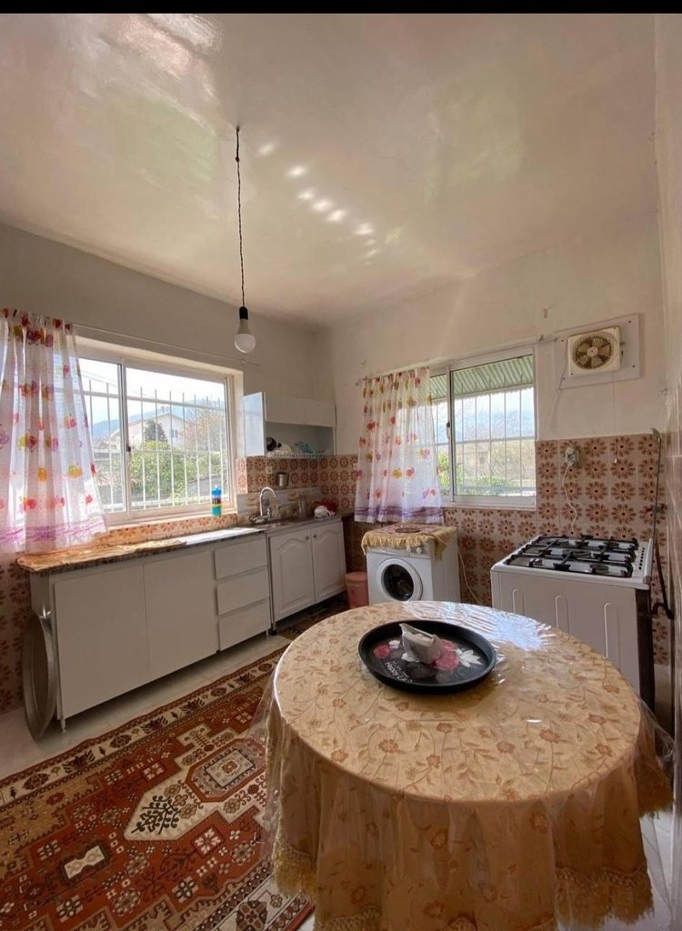 سه خوابه ماه تی تی